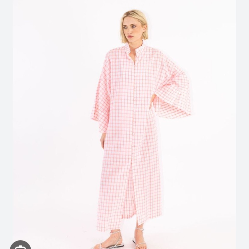 la vie style house Neon Pink Grid Button-Down Maxi Caftan